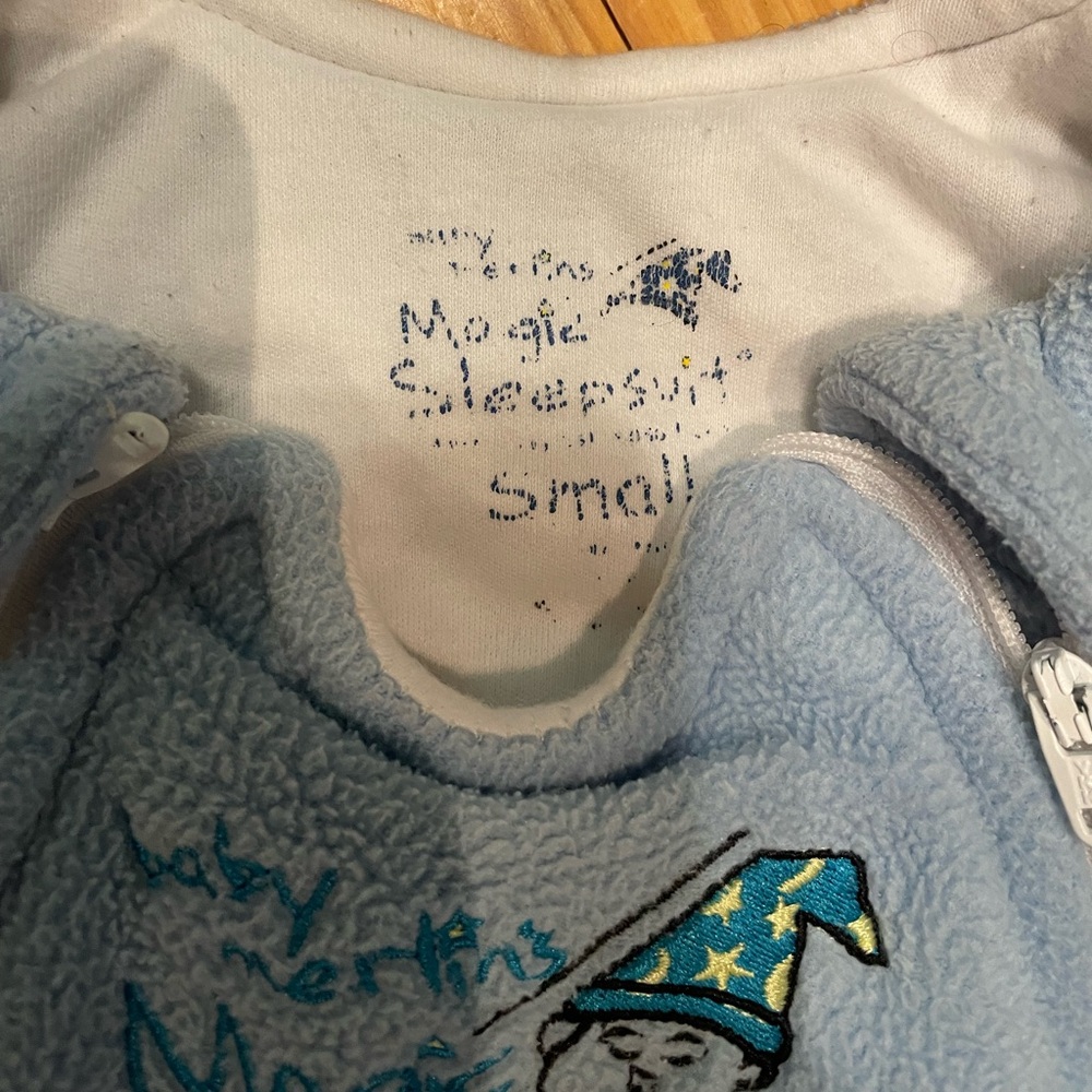 Merlin’s magic sleep suits - Picture 3 of 4